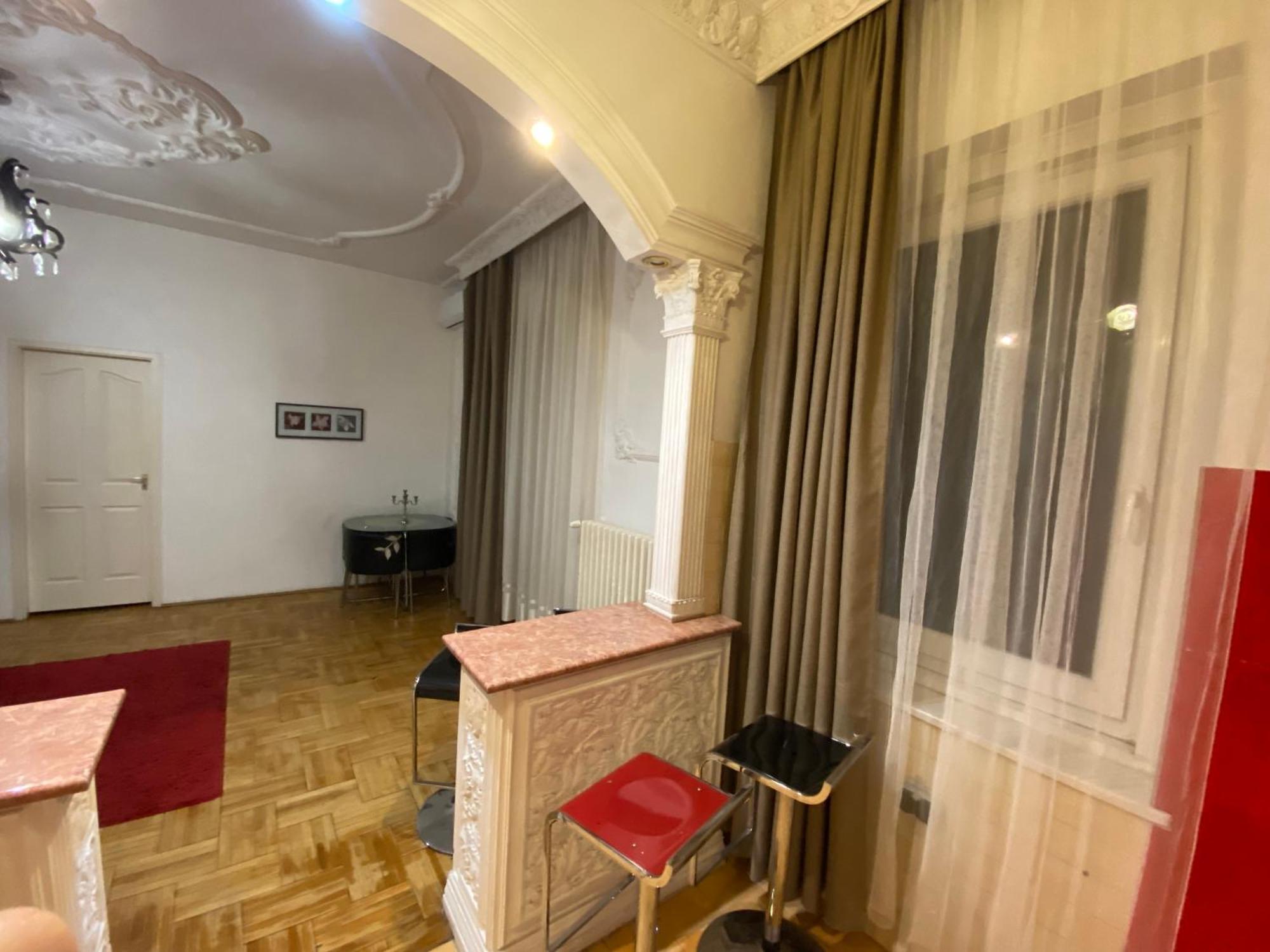 Apartment With Balcony And Ac Next To Danube Budapest Extérieur photo