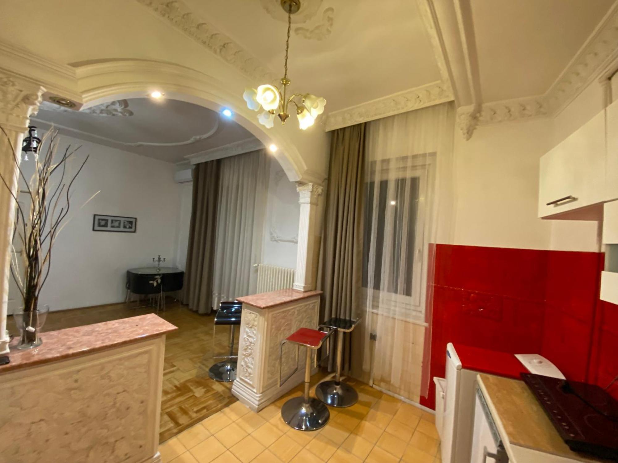 Apartment With Balcony And Ac Next To Danube Budapest Extérieur photo