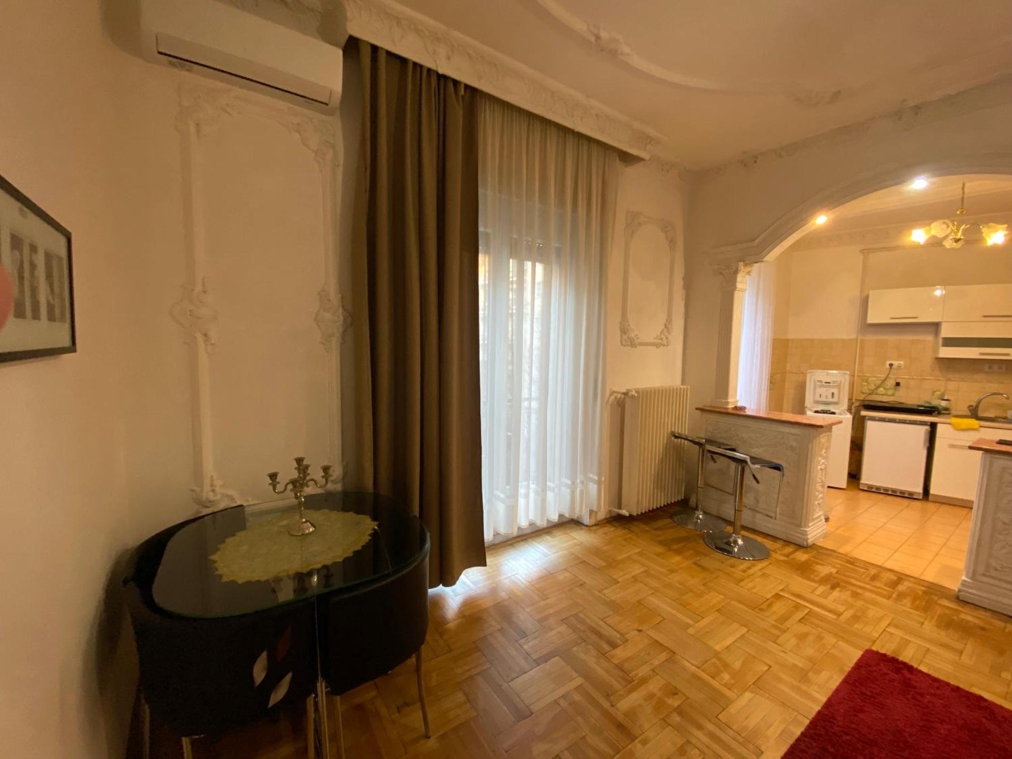 Apartment With Balcony And Ac Next To Danube Budapest Extérieur photo